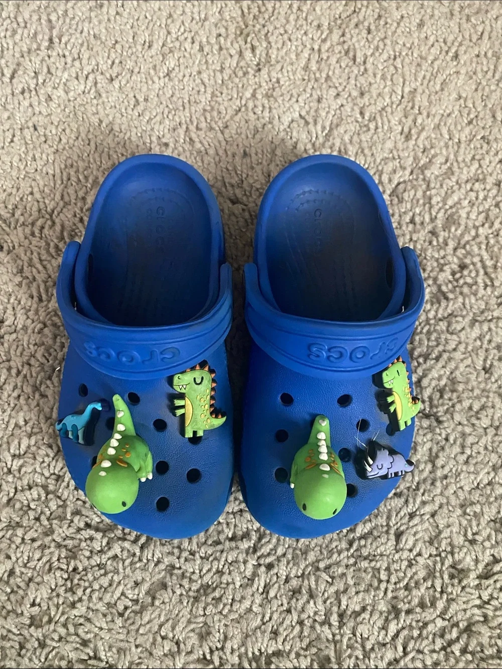 CROCS Kids Blue Clogs with Green Dinosaur Jibbitz size C8